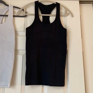 Lululemon swiftly racerback